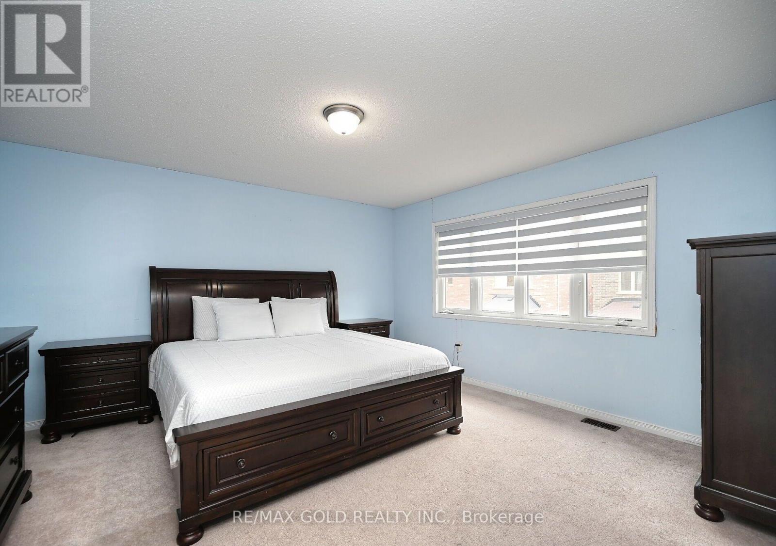 96 Ledger Point Crescent, Brampton (Sandringham-Wellington North), Ontario  L6R 3W1 - Photo 23 - W12482184