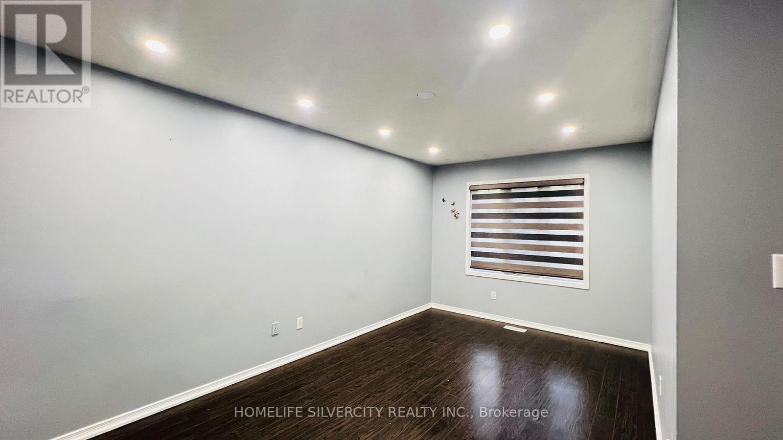 7 Bison Run Road, Brampton, Ontario  L6R 1S2 - Photo 13 - W12482187