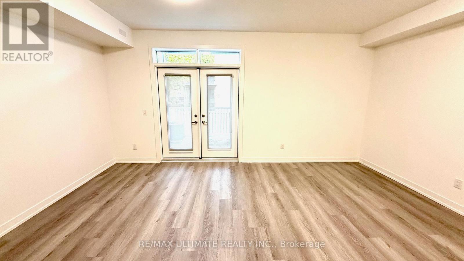 Unit 2 - 56b East Drive, Toronto, Ontario  M6N 2N9 - Photo 6 - W12482188