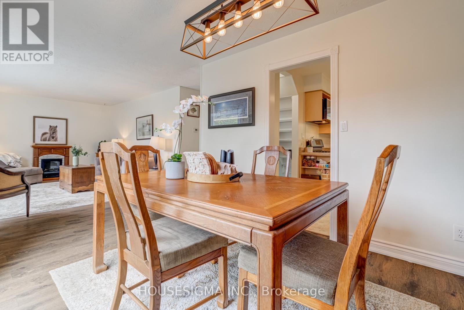 32 Glenforest Road, Orangeville, Ontario  L9W 1A5 - Photo 8 - W12482190