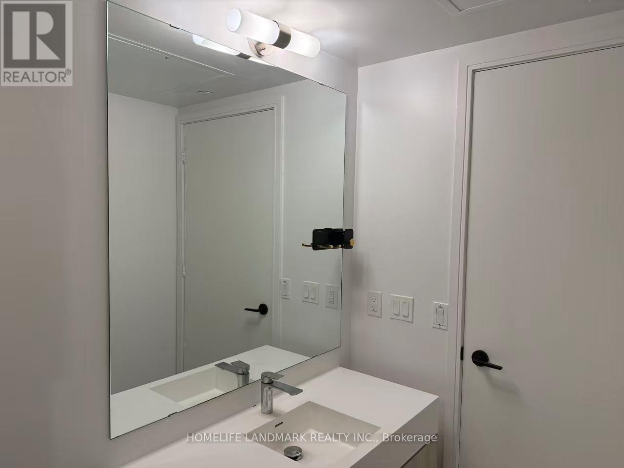 N1109 - 35 Rolling Mills Road, Toronto, Ontario  M5A 0V6 - Photo 13 - C12407876