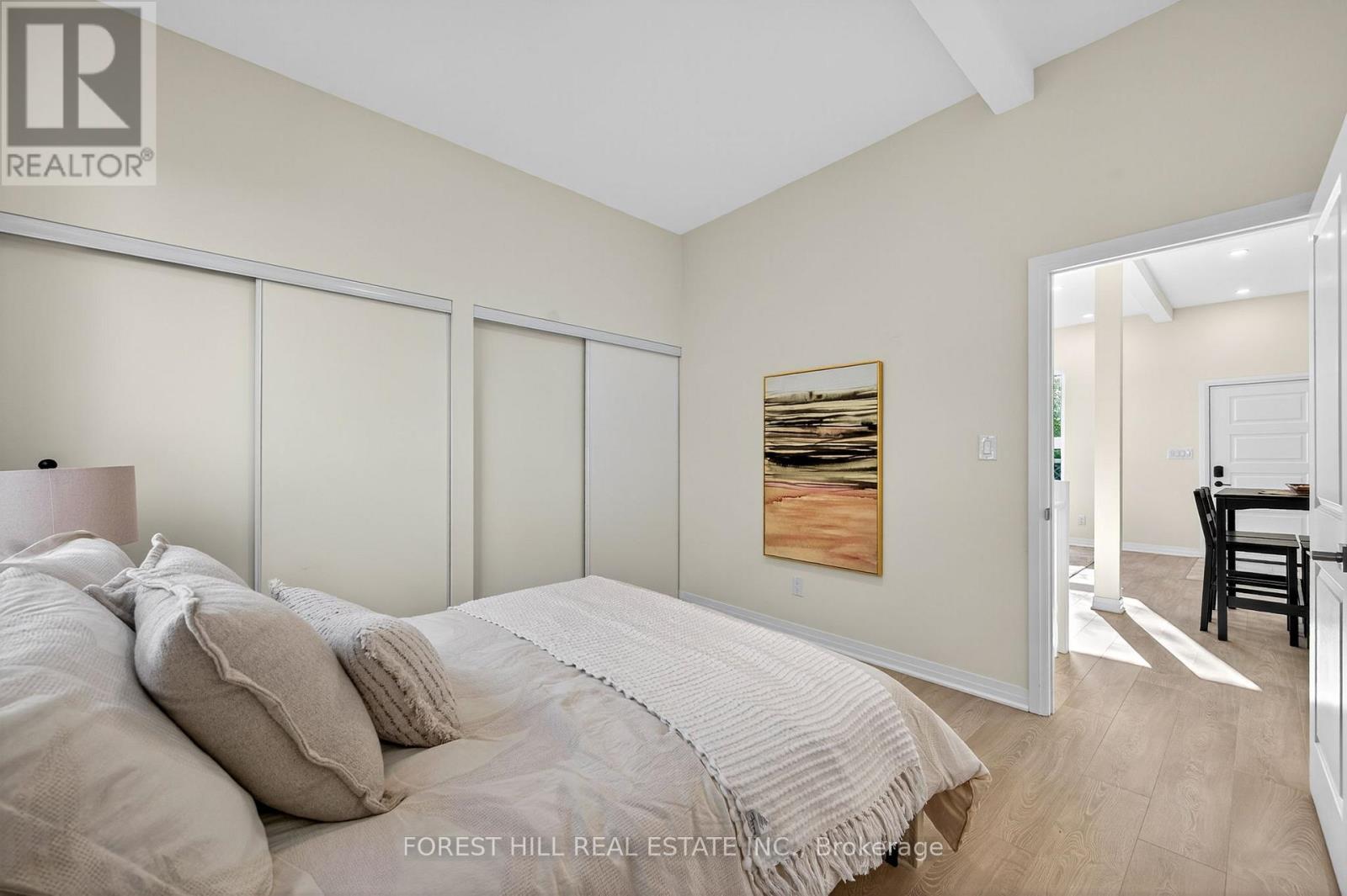 R - 49 William Cragg Drive, Toronto, Ontario M3M 1T8 - Photo 15 - W12458083