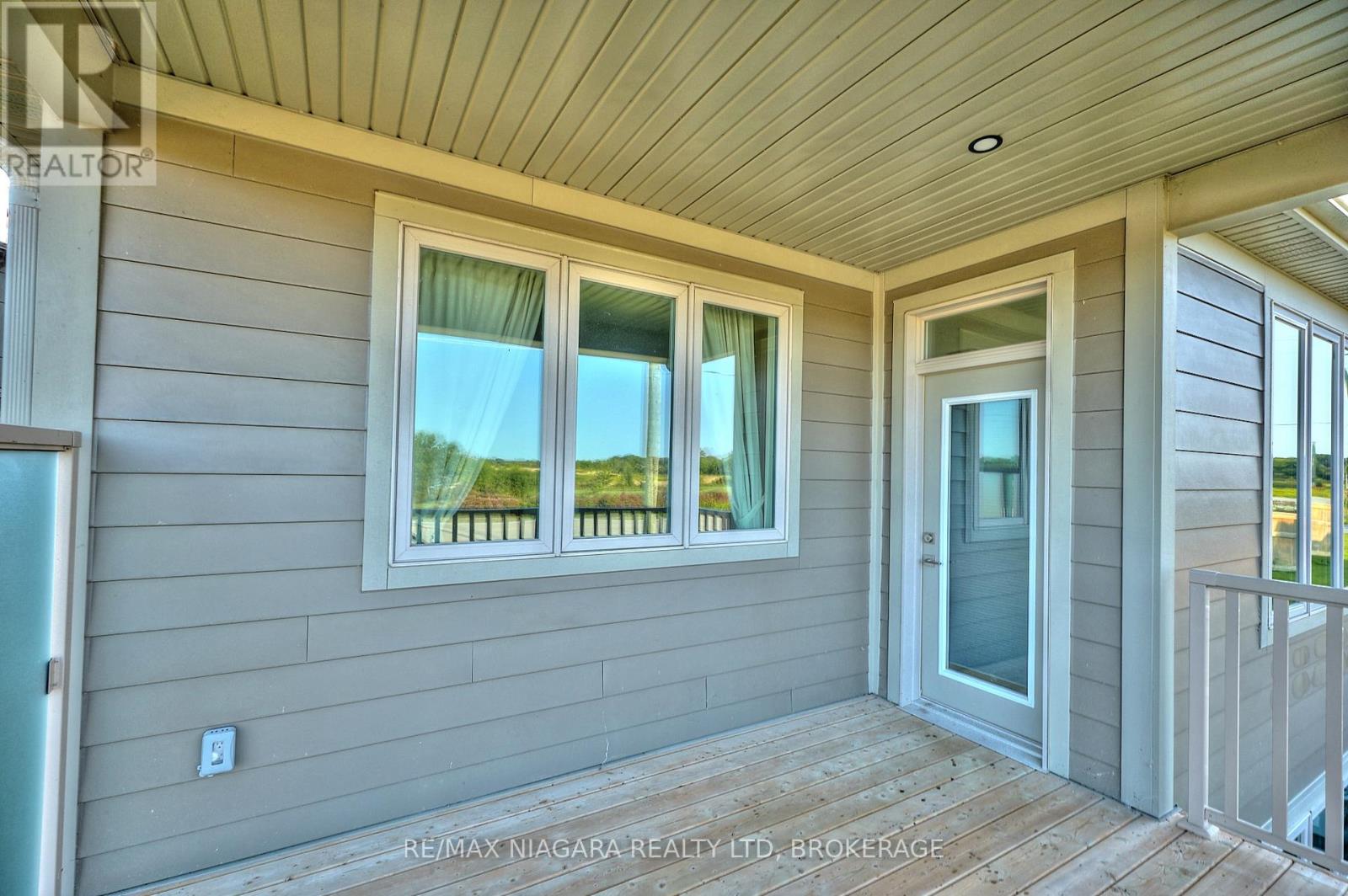 3947 Mitchell Crescent, Fort Erie, Ontario  L0S 1S0 - Photo 25 - X12482208