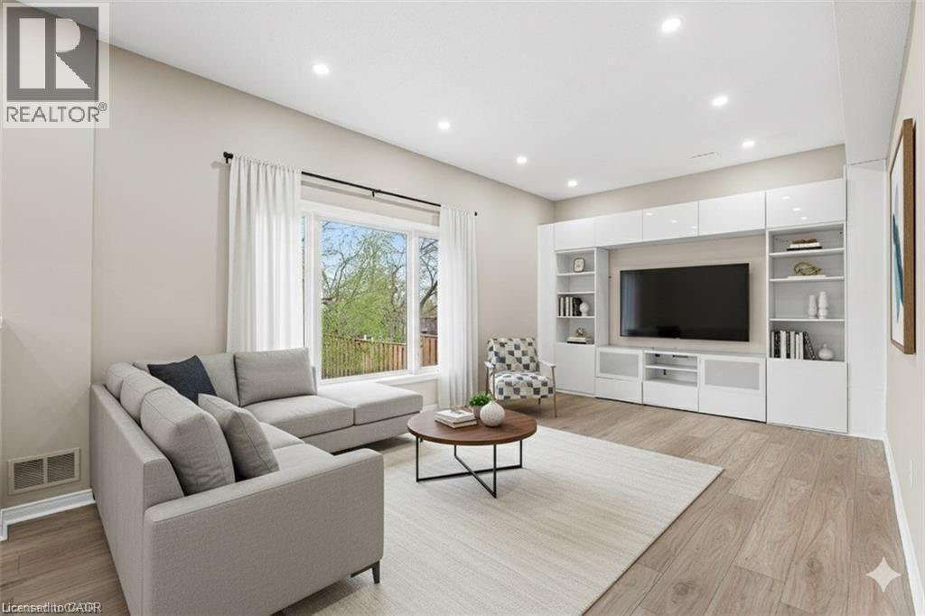 155 Elmira Road N Unit# Upper, Guelph, Ontario  N1K 1Y9 - Photo 11 - 40781899