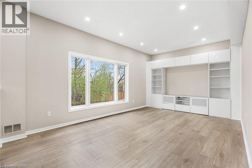 155 Elmira Road N Unit# Upper, Guelph, Ontario  N1K 1Y9 - Photo 12 - 40781899
