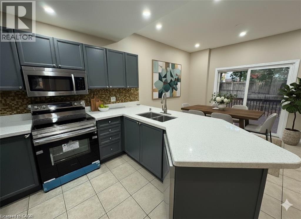 155 Elmira Road N Unit# Upper, Guelph, Ontario  N1K 1Y9 - Photo 13 - 40781899
