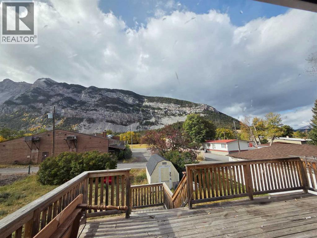 14830 21st Avenue, Frank, Alberta  T0K 0E0 - Photo 5 - A2240939