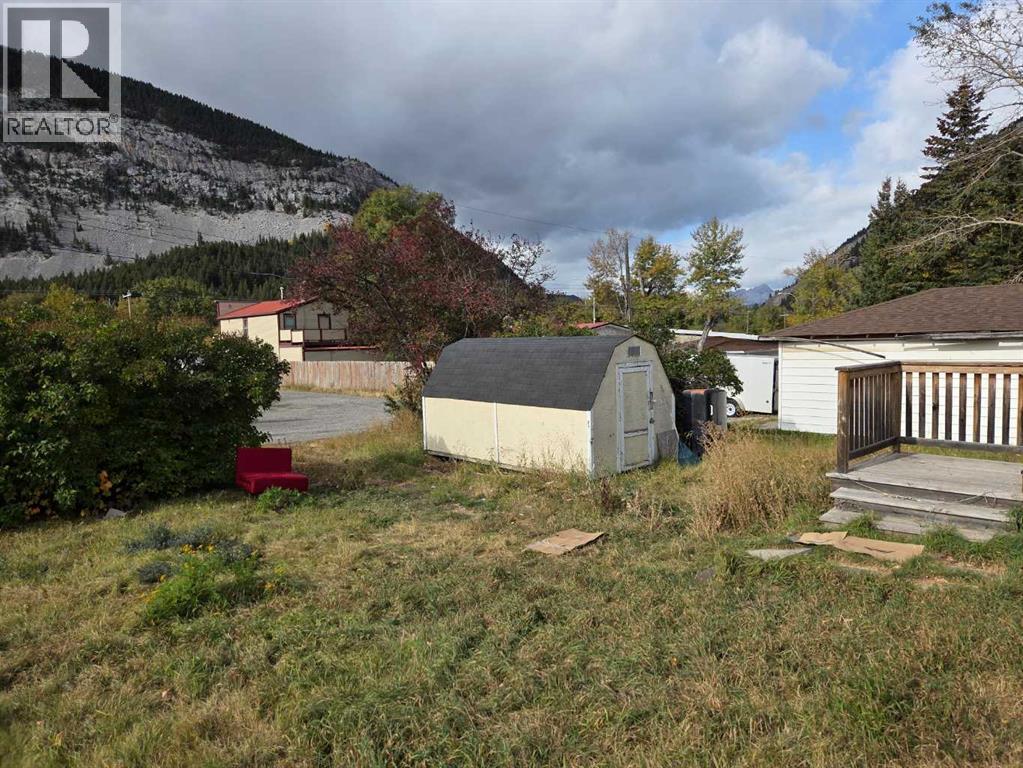 14830 21st Avenue, Frank, Alberta  T0K 0E0 - Photo 3 - A2240939