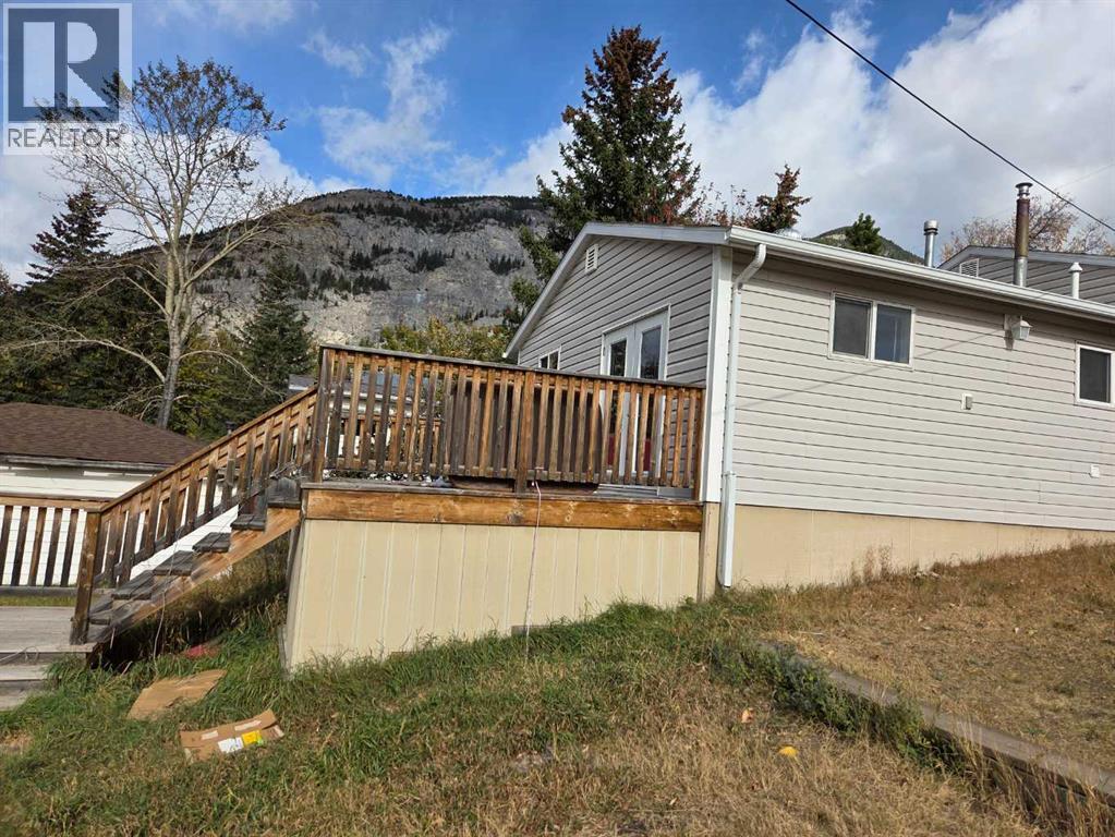 14830 21st Avenue, Frank, Alberta  T0K 0E0 - Photo 2 - A2240939