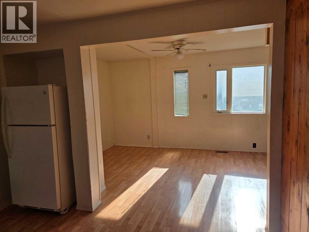 14830 21st Avenue, Frank, Alberta  T0K 0E0 - Photo 8 - A2240939