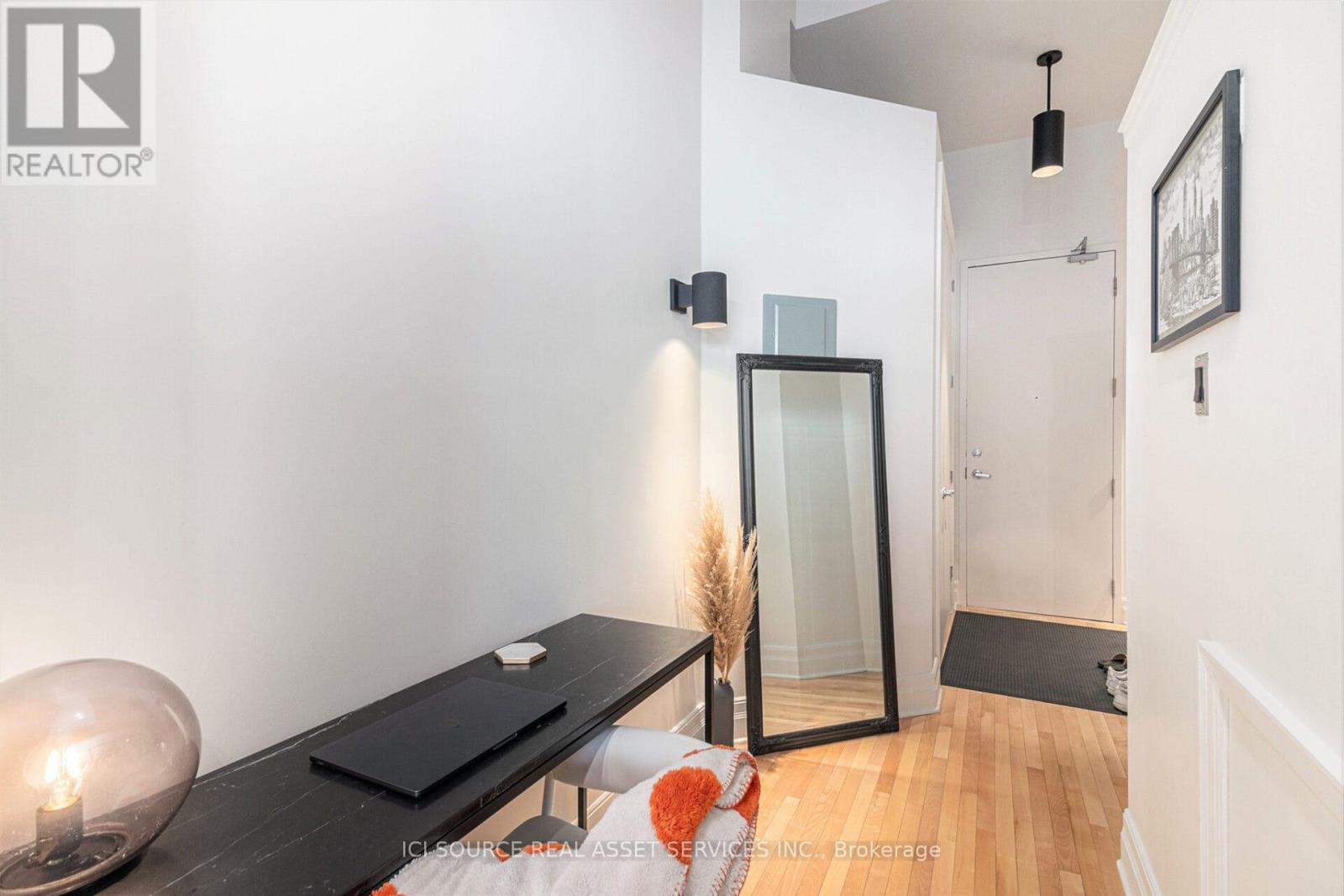311 - 420 Berkley Avenue, Ottawa, Ontario  K2A 4H5 - Photo 11 - X12482138