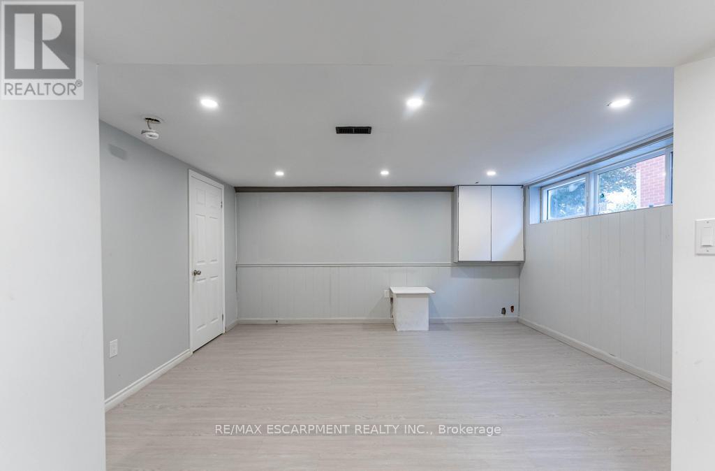 155 Wise Court, Hamilton, Ontario  L8T 2M1 - Photo 15 - X12482149