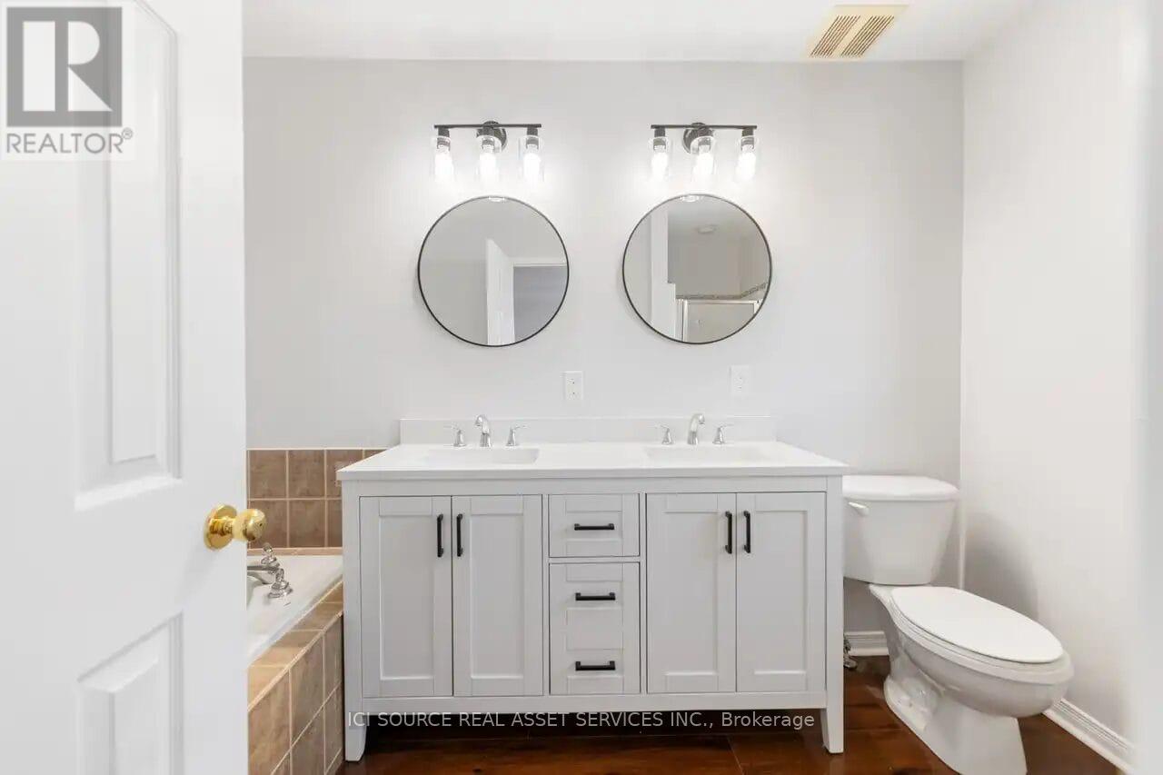 239 Meadowbreeze Drive, Ottawa, Ontario  K2M 3A6 - Photo 24 - X12482167