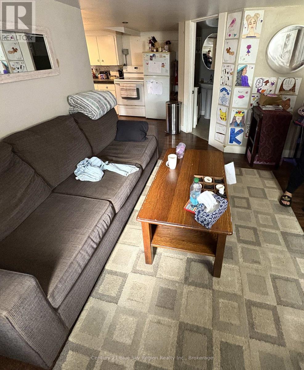 353 Regina Street, North Bay, Ontario  P1B 2J7 - Photo 15 - X12475397