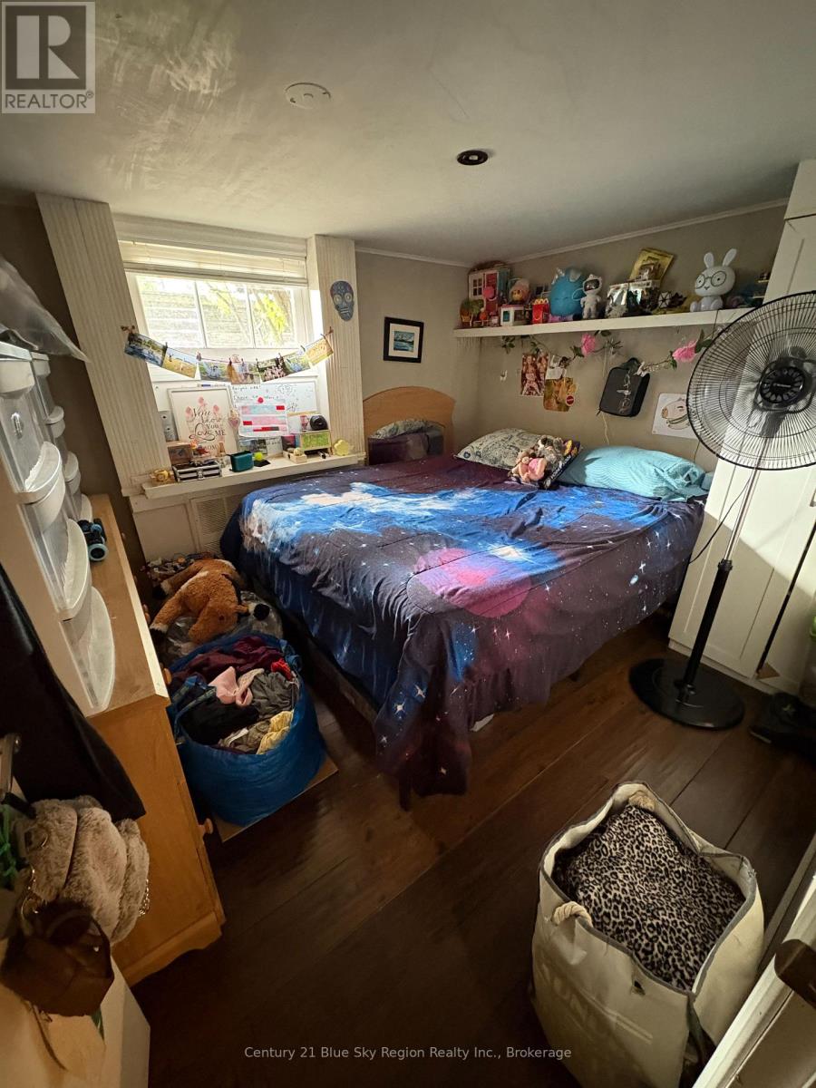 353 Regina Street, North Bay, Ontario  P1B 2J7 - Photo 18 - X12475397