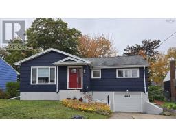 15 Laurier Street, Dartmouth, Ca
