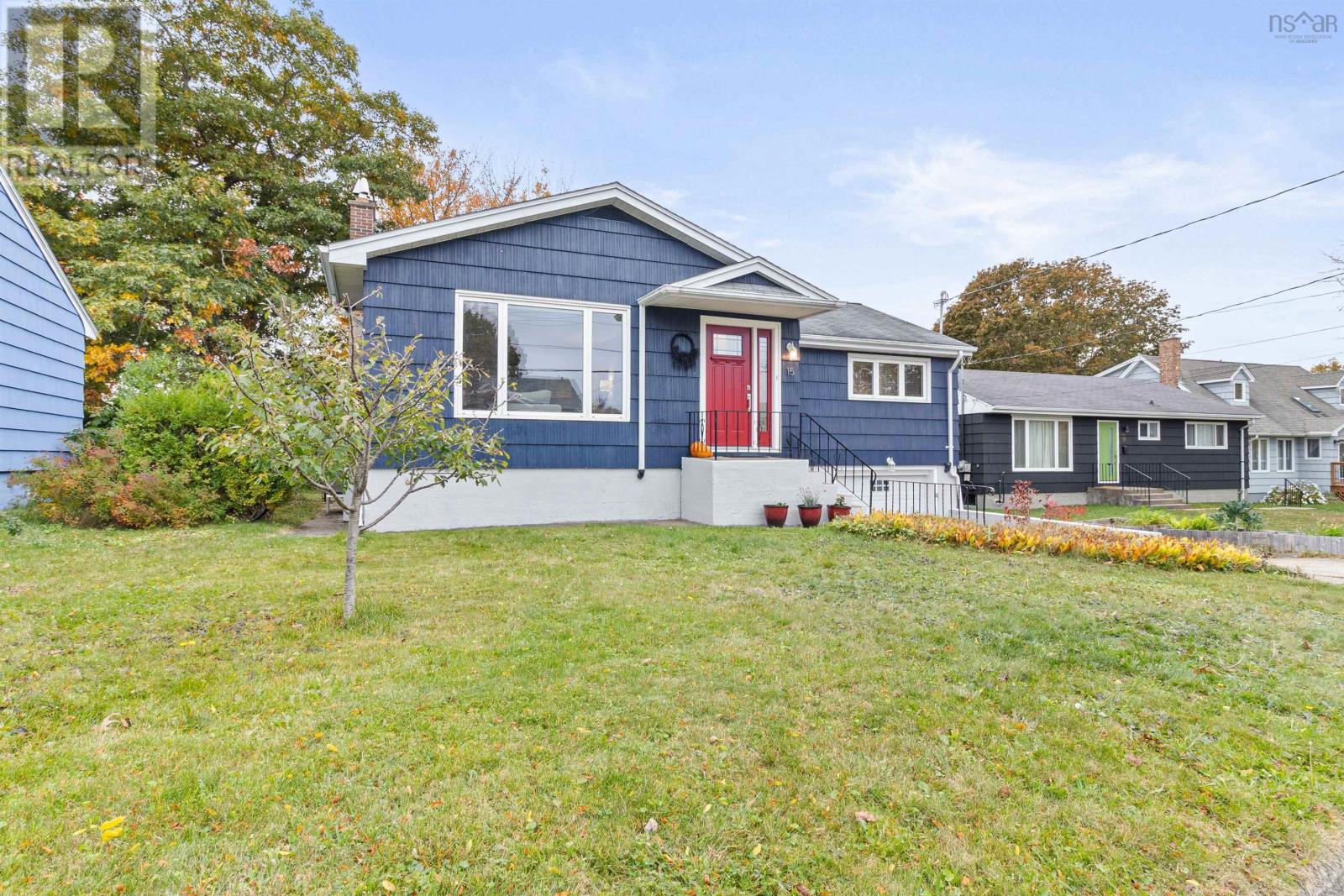 15 Laurier Street, Dartmouth, Nova Scotia  B3A 2G6 - Photo 4 - 202526391