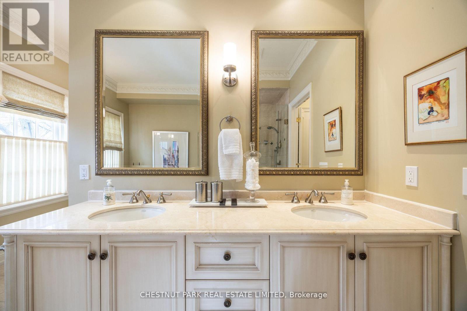 117 Davenport Road, Toronto, Ontario  M5R 1H8 - Photo 30 - C12482195