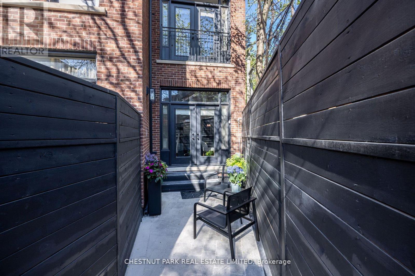 117 Davenport Road, Toronto, Ontario  M5R 1H8 - Photo 45 - C12482195