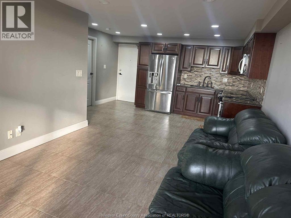 150 Park Unit# 1711, Windsor, Ontario  N9A 7A2 - Photo 2 - 25027039