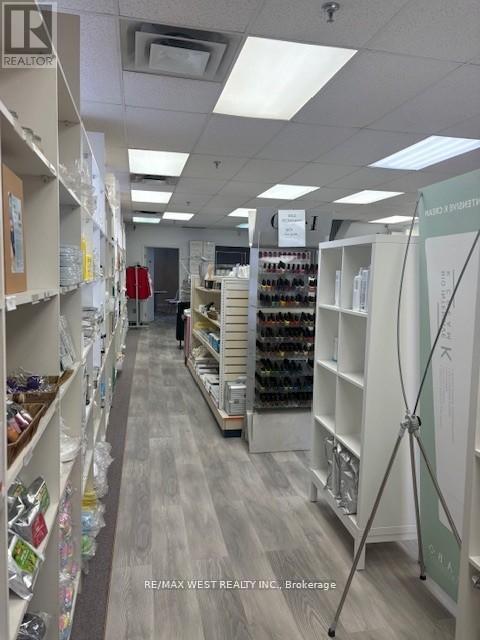 9 - 56 Pennsylvania Avenue, Vaughan, Ontario  L4K 3V9 - Photo 6 - N12482206