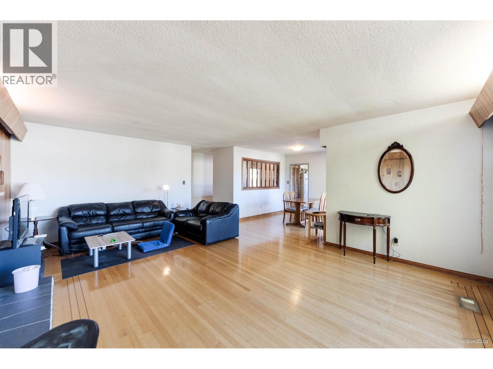 6096 Service Street, Burnaby, British Columbia  V5H 1V8 - Photo 15 - R3010750