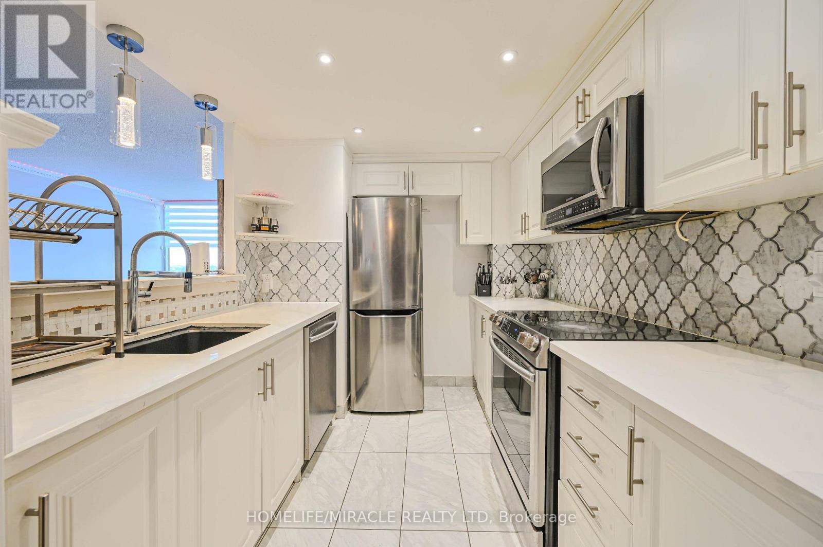 511 - 5 Rowntree Road, Toronto, Ontario  M9V 5G9 - Photo 14 - W12482203