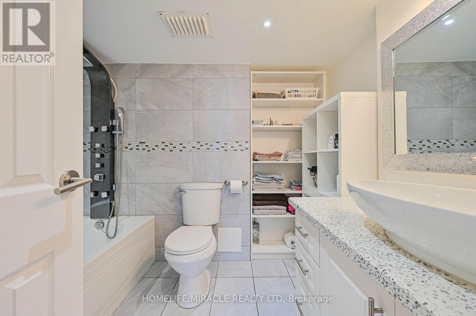 511 - 5 Rowntree Road, Toronto, Ontario  M9V 5G9 - Photo 23 - W12482203