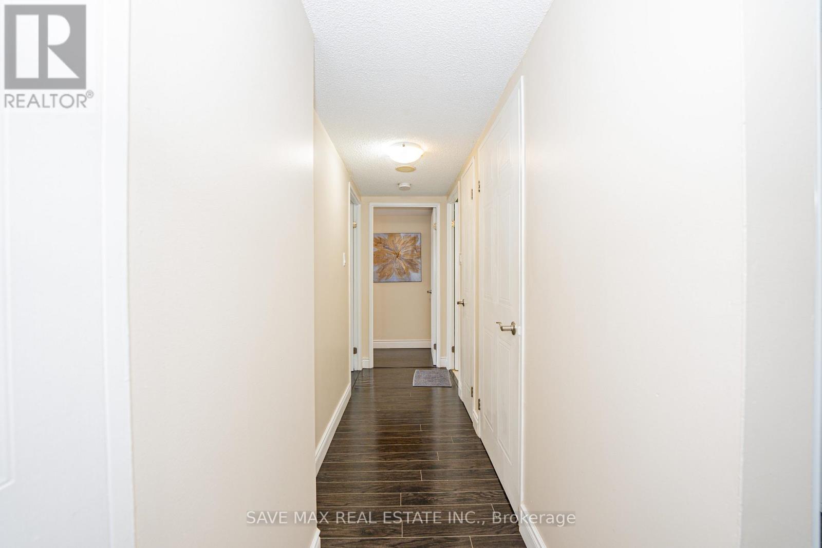2207 - 350 Webb Drive, Mississauga, Ontario  L5B 3W4 - Photo 19 - W12482205