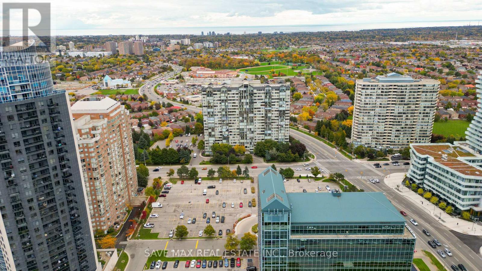 2207 - 350 Webb Drive, Mississauga, Ontario  L5B 3W4 - Photo 40 - W12482205