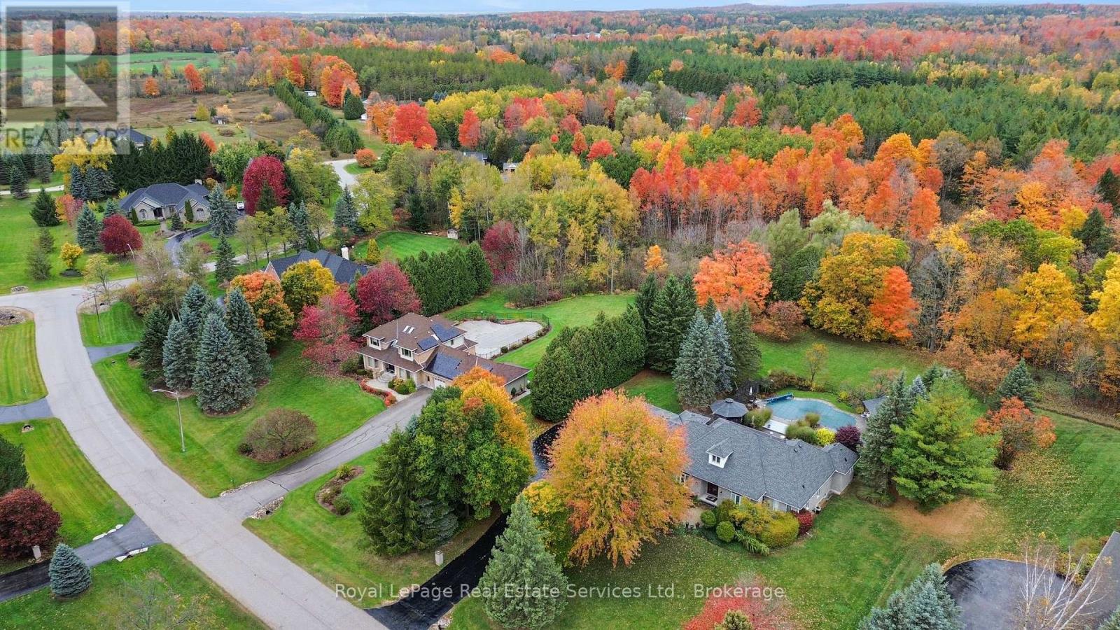 47 Fox Run Drive, Puslinch, Ontario  N1H 6H9 - Photo 46 - X12482242