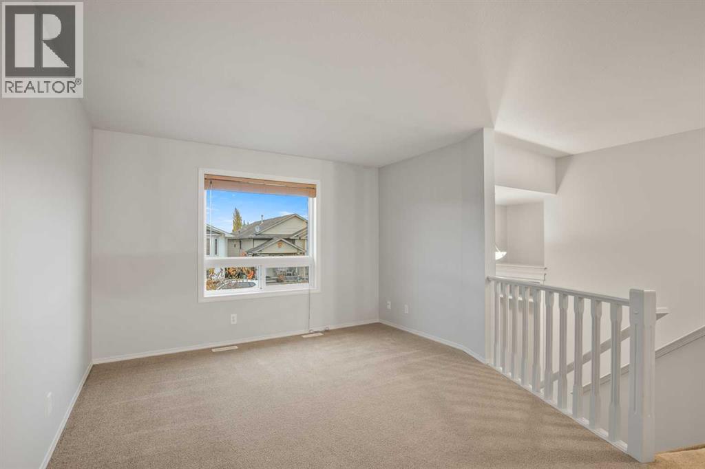 127 Ireland Crescent, Red Deer, Alberta  T4R 3K6 - Photo 5 - A2266853