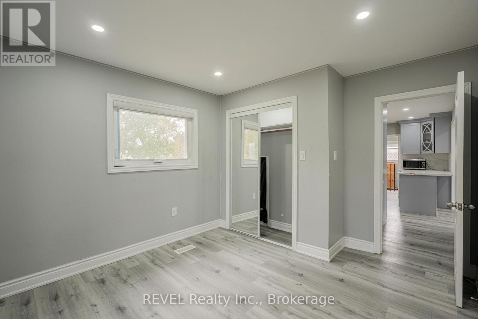 1269 1273 Larkin Road E, Niagara-On-The-Lake (River), Ontario  L0S 1J0 - Photo 12 - X12482234