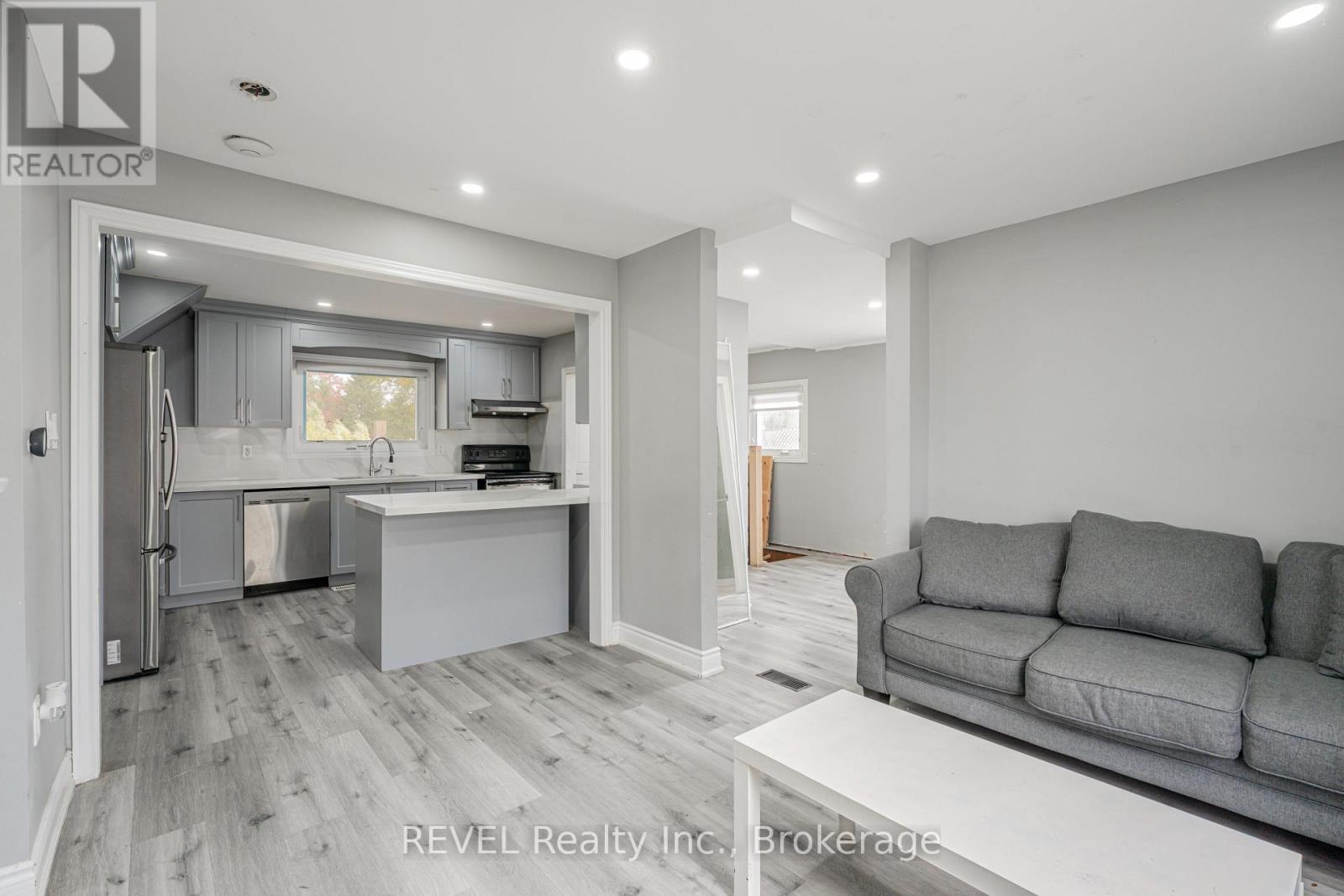 1269 1273 Larkin Road E, Niagara-On-The-Lake (River), Ontario  L0S 1J0 - Photo 18 - X12482234