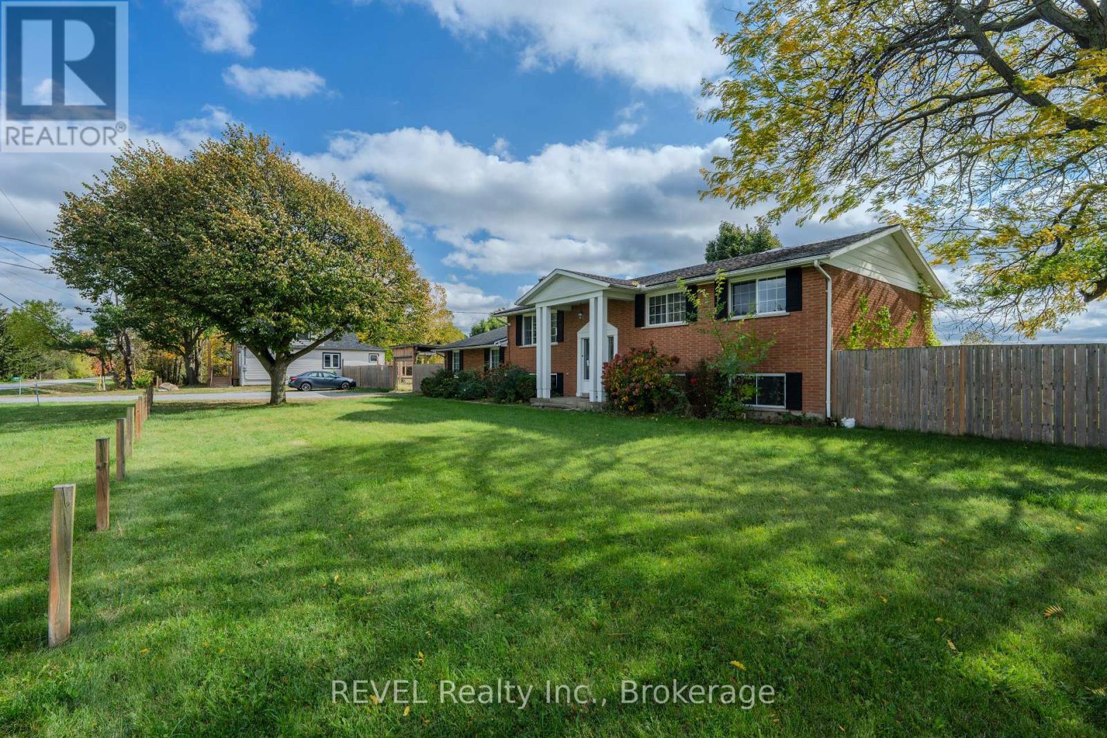 1269 1273 Larkin Road E, Niagara-On-The-Lake (River), Ontario  L0S 1J0 - Photo 22 - X12482234
