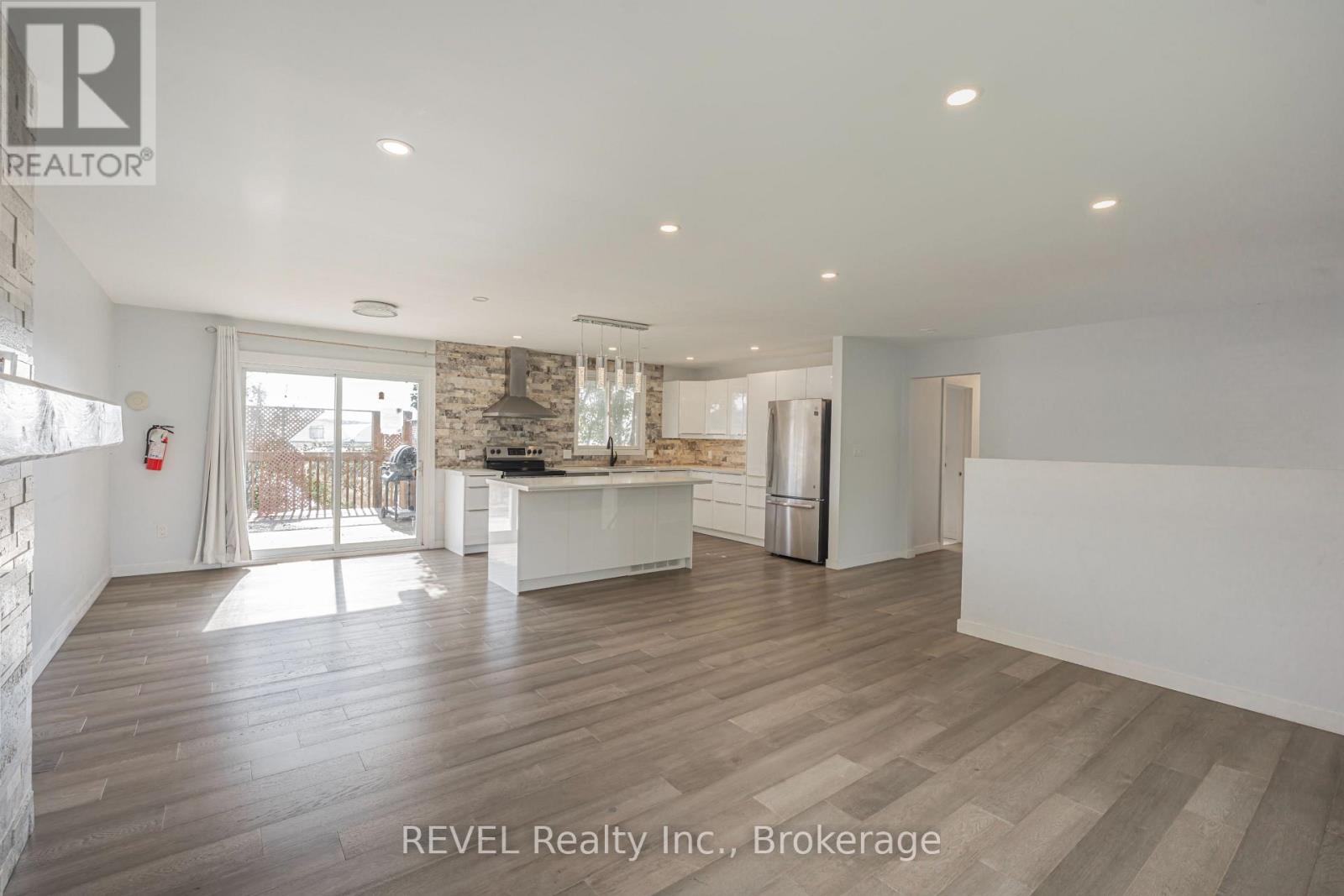 1269 1273 Larkin Road E, Niagara-On-The-Lake (River), Ontario  L0S 1J0 - Photo 30 - X12482234