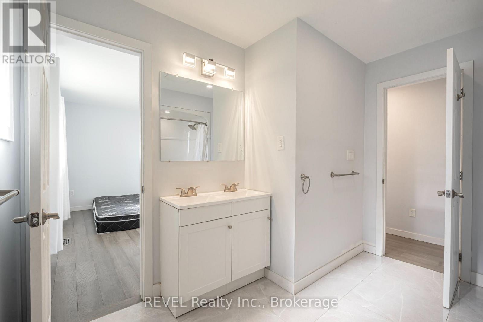 1269 1273 Larkin Road E, Niagara-On-The-Lake (River), Ontario  L0S 1J0 - Photo 39 - X12482234