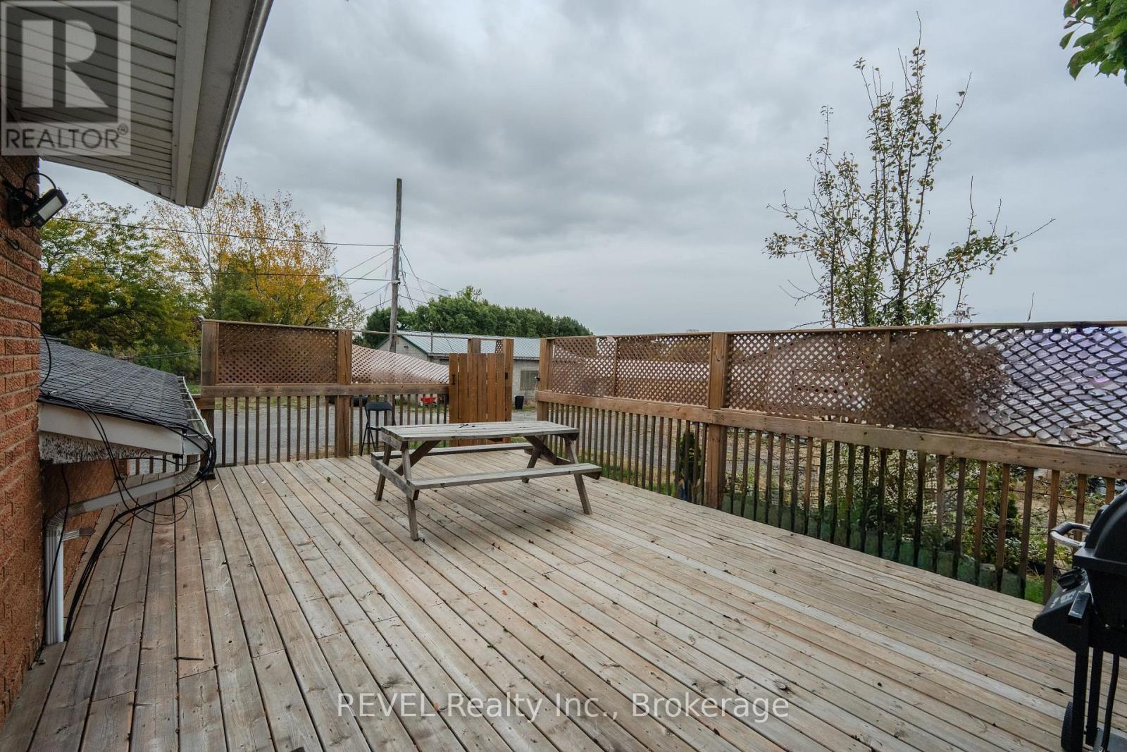 1269 1273 Larkin Road E, Niagara-On-The-Lake (River), Ontario  L0S 1J0 - Photo 41 - X12482234