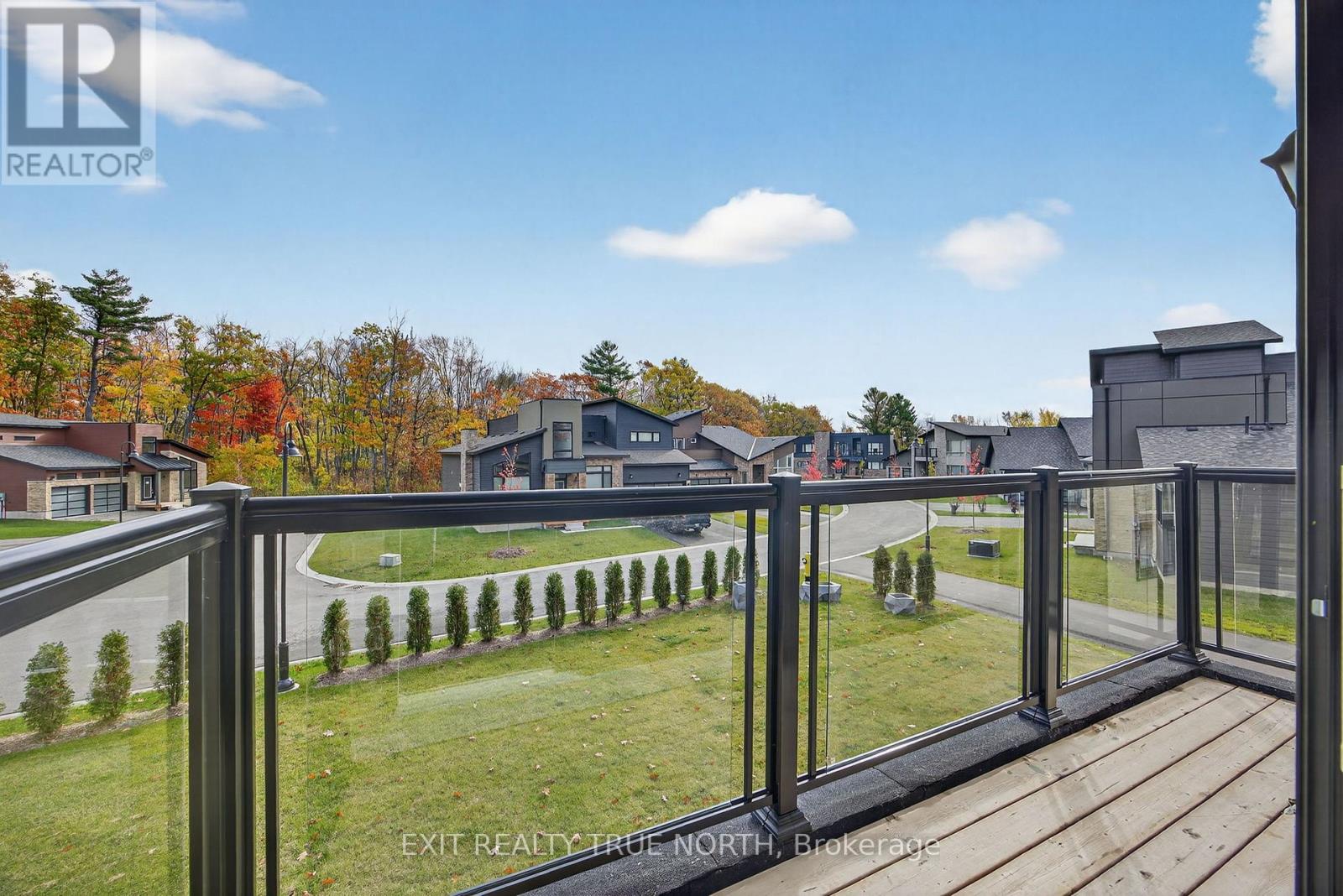 123 Marina Village Drive, Georgian Bay (Baxter), Ontario  L0K 1S0 - Photo 12 - X12482196