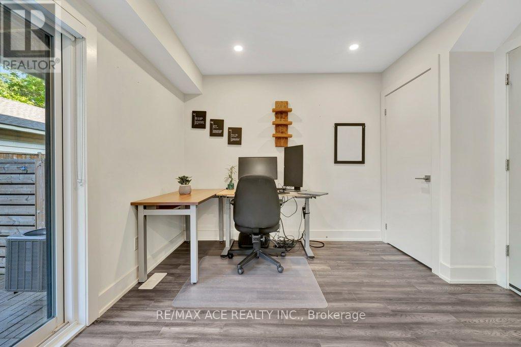 4 - 107 Concession Street, Cambridge, Ontario  N1R 0C1 - Photo 10 - X12482202