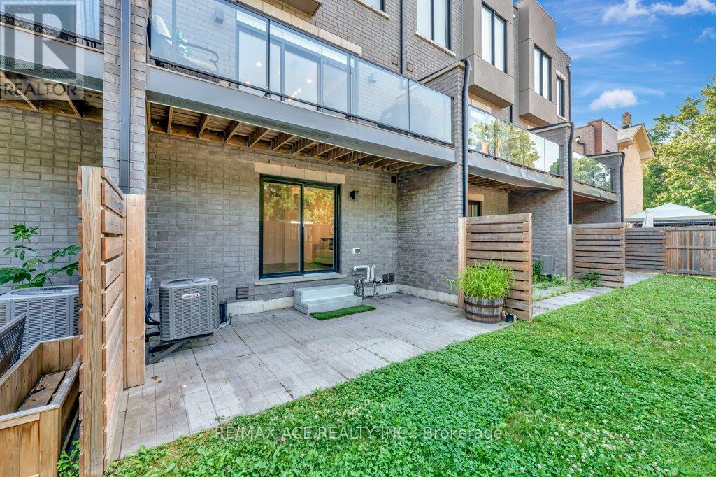 4 - 107 Concession Street, Cambridge, Ontario  N1R 0C1 - Photo 36 - X12482202