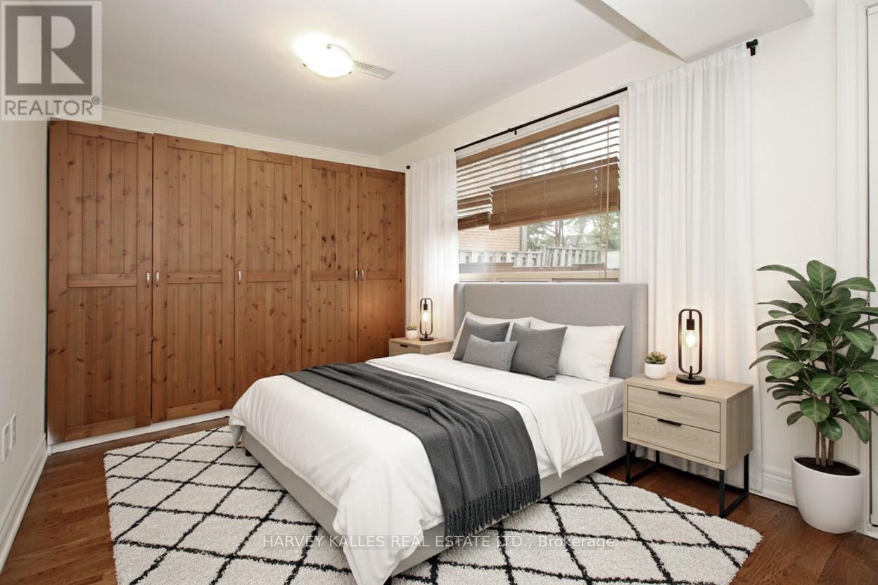 140 Wedgewood Drive, Toronto, Ontario  M2M 2H7 - Photo 22 - C12473336