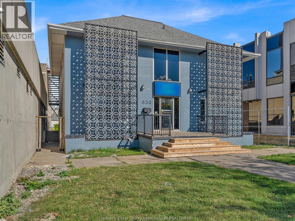 830 Ouellette, Windsor, Ontario  N9A 1C6 - Photo 1 - 25027141