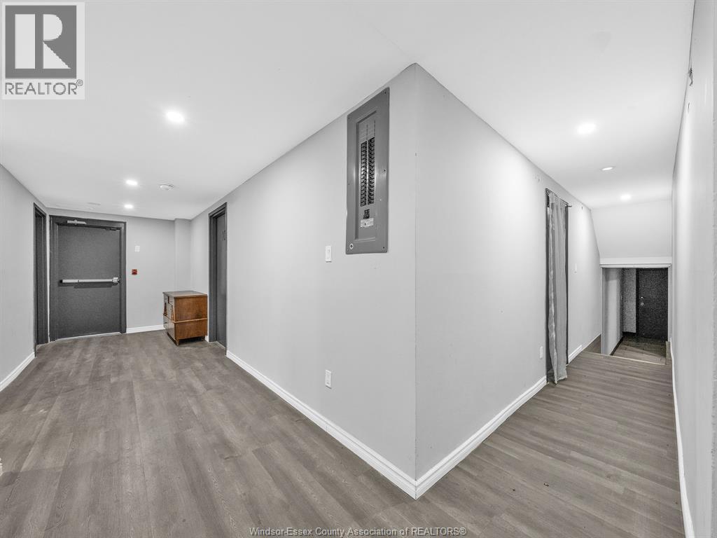 830 Ouellette, Windsor, Ontario  N9A 1C6 - Photo 18 - 25027141