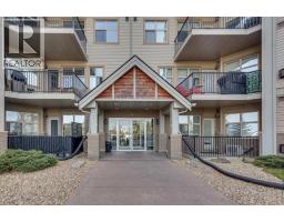 117, 100 Lakeway Boulevard Lakeway Landing, Sylvan Lake, Ca