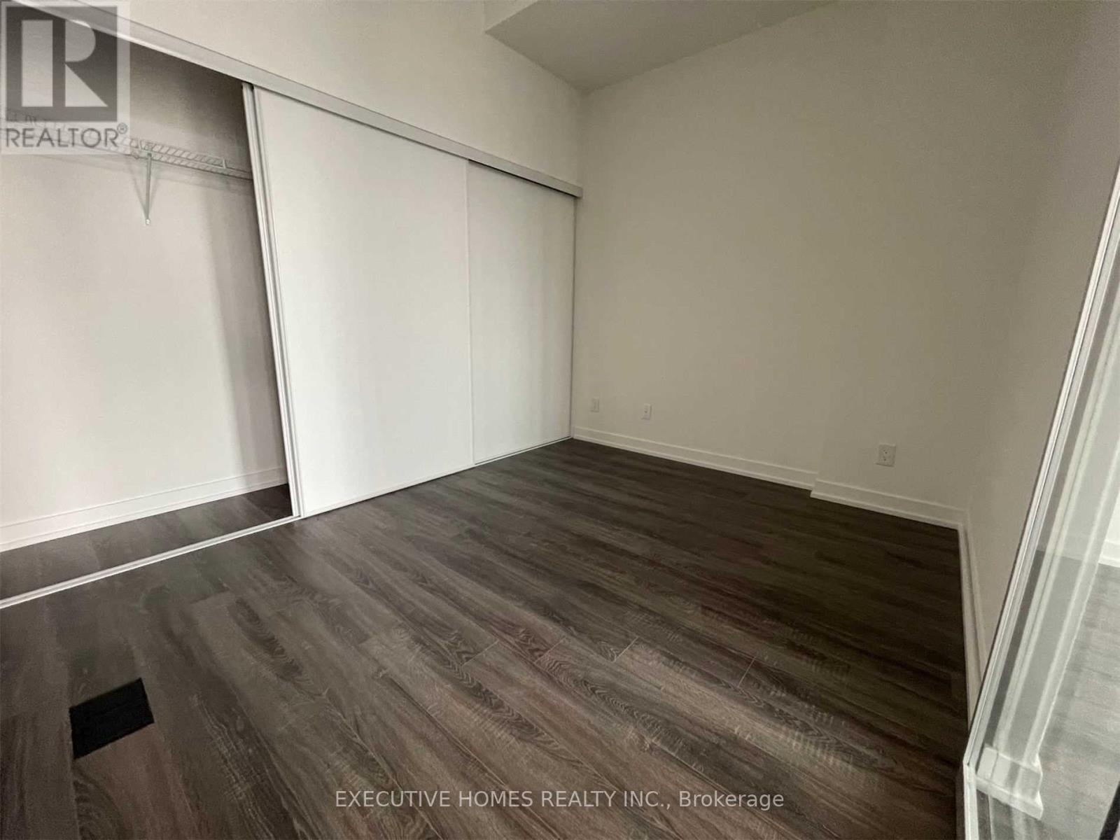 2120 - 20 Edward Street, Toronto, Ontario  M5G 1C9 - Photo 10 - C12482233