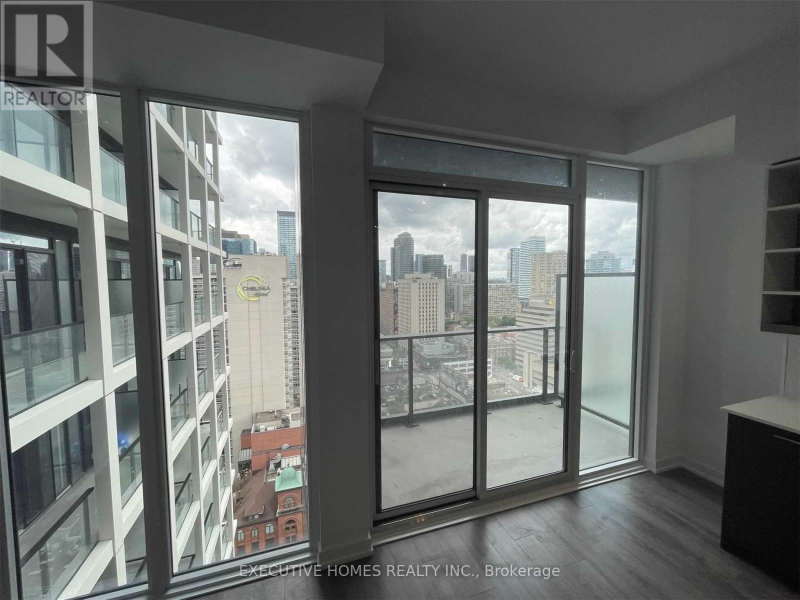 2120 - 20 Edward Street, Toronto, Ontario  M5G 1C9 - Photo 12 - C12482233