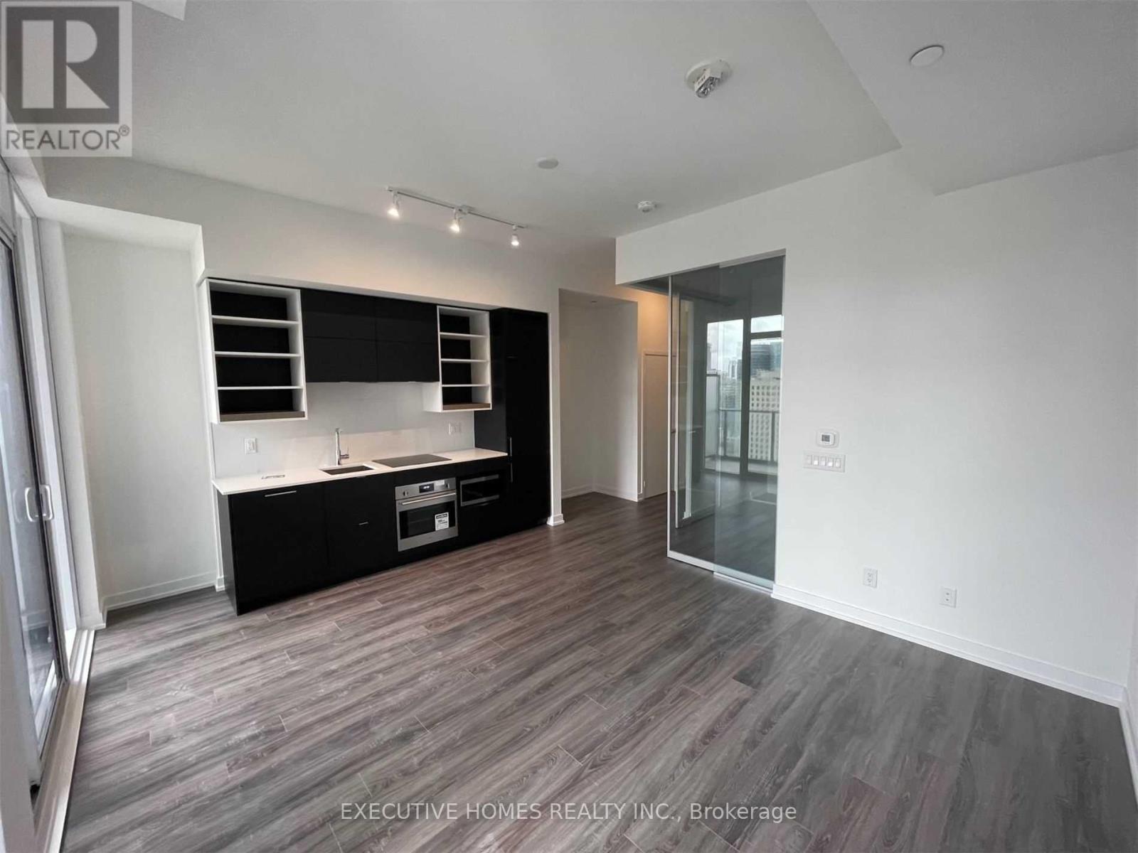 2120 - 20 Edward Street, Toronto, Ontario  M5G 1C9 - Photo 2 - C12482233
