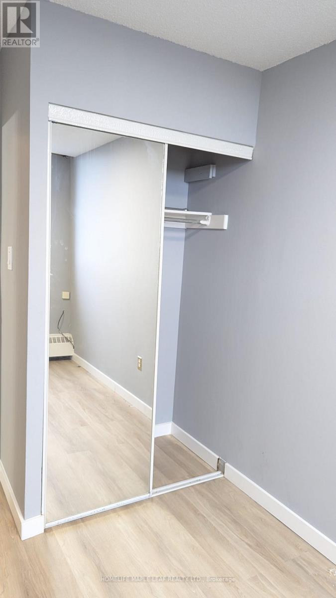 1211 - 200 Lotherton Pathway, Toronto, Ontario  M6B 2G8 - Photo 31 - W12482052