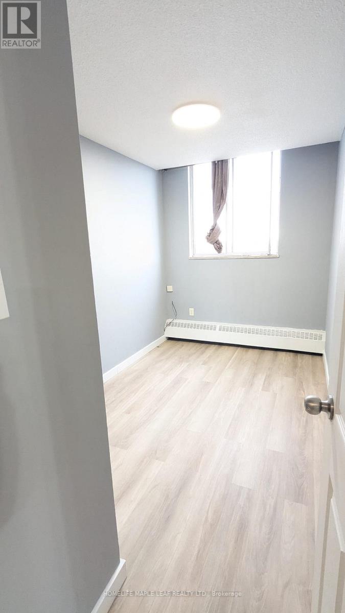 1211 - 200 Lotherton Pathway, Toronto, Ontario  M6B 2G8 - Photo 35 - W12482052